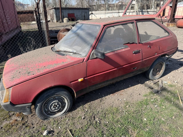 Потужні вибухи сколихнули Донецьк: під обстріл потрапила ділянка недобудованого метро