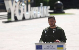 Президент України розповів, коли ЗСУ зупинять наступ окупантів на Донбасі