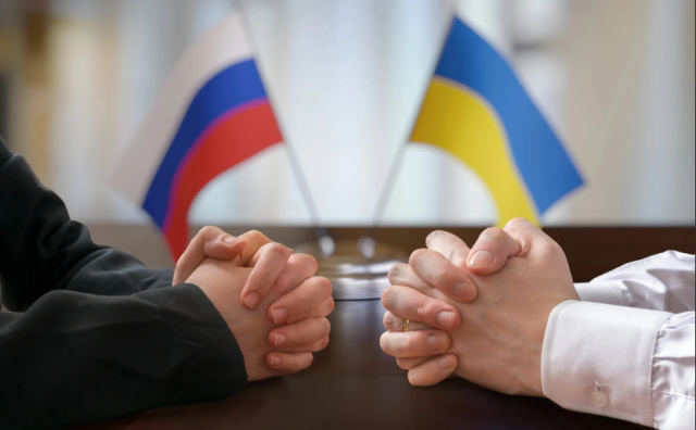 Європа змушує Україну сісти за принизливий стіл переговорів з Росією Європа змушує Україну сісти за принизливий стіл переговорів з Росією
