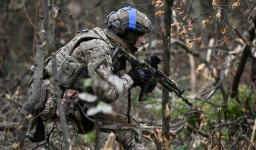 Дві російські дивізії атакують позиції українських захисників на Лиманському напрямку: деталі