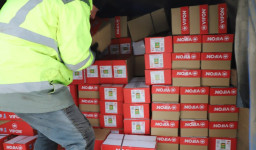 Благодійники передали продукти швидкого харчування для комунальних служб Донеччини