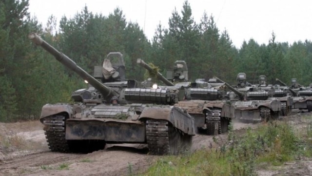 Боевики «ДНР» стягивают в район н.п. Терновое тяжелое вооружение – танки и САУ