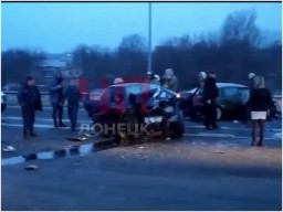В Донецке на объездной дороге произошло ДТП с большим числом пострадавших