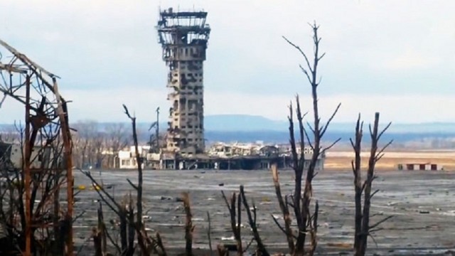 Боевики «ДНР» минируют территорию Донецкого аэропорта