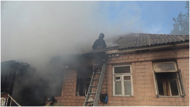 В Луганске во время пожара погиб мужчина