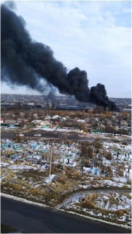 В Луганске горит склад ГСМ боевиков «ЛНР»