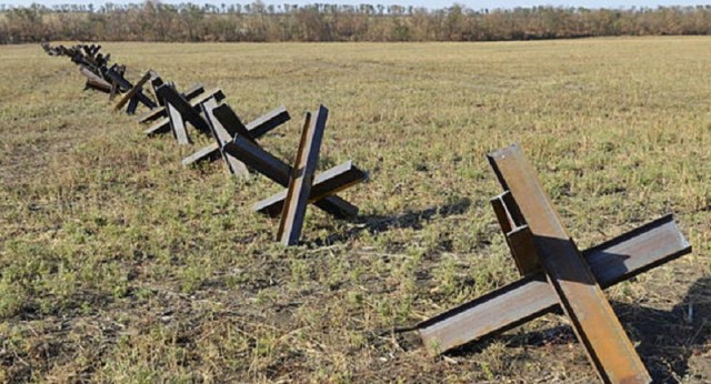 Боевики «ДНР» устанавливают противотанковые мины и противотанковые ежи в районе н.п. Верхнешироковск