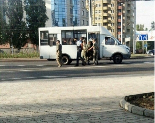Стало известно, кого искали боевики «ДНР» в Донецке в районе отеля «Ромада»