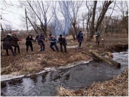 В н.п. Городище пытаются «бороться» с обмелением реки Белой