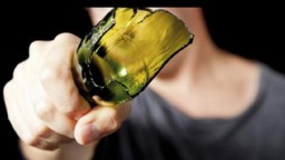 В Луганске и Донецке резко ухудшилась криминогенная обстановка