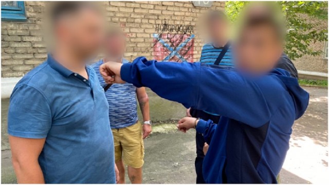 В Донецке мужчина нанес своему знакомому тяжелые черепно-мозговые травмы
