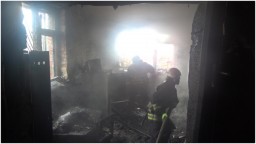 В Луганске во время пожара в строительном магазине погиб мужчина