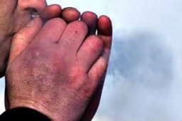 В н.п. Брянка пожилой мужчина получил серьезные обморожения