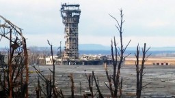 Боевики «ДНР» минируют территорию Донецкого аэропорта