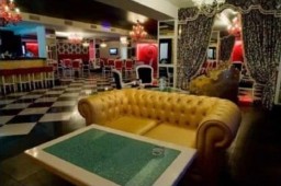 В Донецке выставили на продажу известный развлекательный комплекс