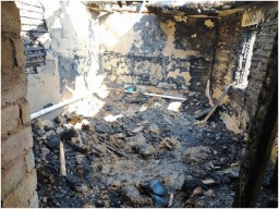 В Луганске во время пожара в жилом доме погиб мужчина
