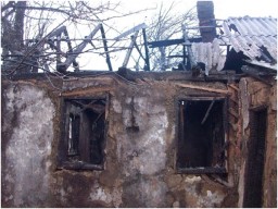 В н.п. Сорокино на месте пожара обнаружен труп неизвестного мужчины