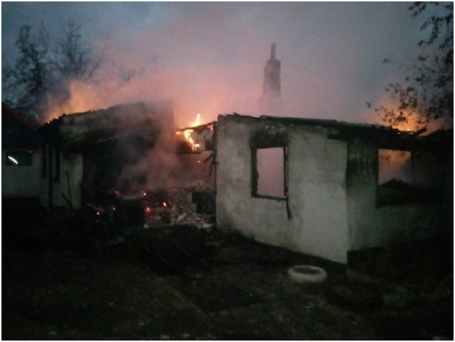 В н.п. Свердловск во время пожара погибла женщина