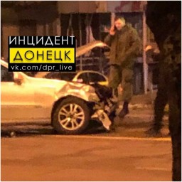 В Донецке произошло ДТП с участием боевиков «ДНР»
