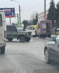 В Луганске произошло ДТП с участием маршрутки и микроавтобуса
