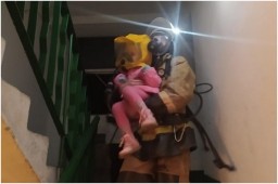 В н.п. Кадиевка во время пожара погиб мужчина и были эвакуированы 3 детей