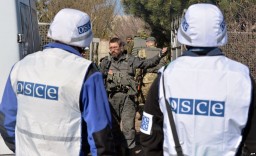 Боевики «ДНР» требуют у наблюдателей СММ ОБСЕ «письменное разрешение на проезд»
