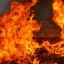 В н.п. Зугрес во время пожара в квартире пятиэтажного дома погиб мужчина